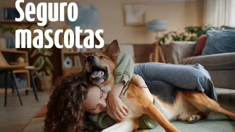 mujer con perrito