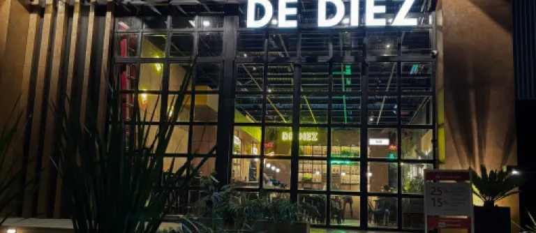 Dediez Burgers-6809c4b653311.png